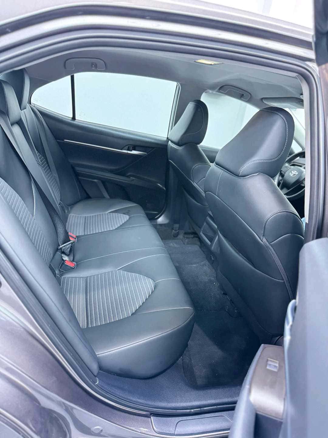 Car Image 2023 TOYOTA CAMRY SE